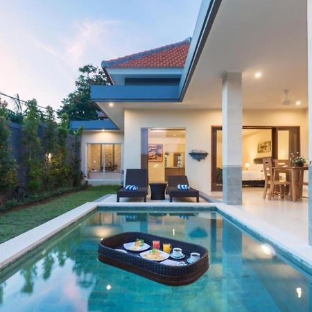 Kubu Petitenget Suite Seminyak Екстериор снимка