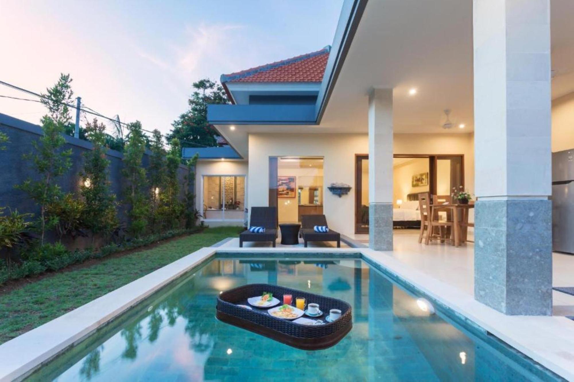 Kubu Petitenget Suite Seminyak Екстериор снимка